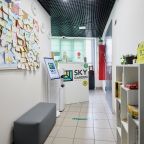 Книги возле ресепшн, Апарт-отель Sky Garden