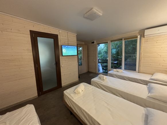 Фотография номера базы отдыха Holiday Park Olimp