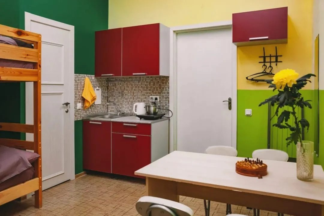 стол, стулья, кухня