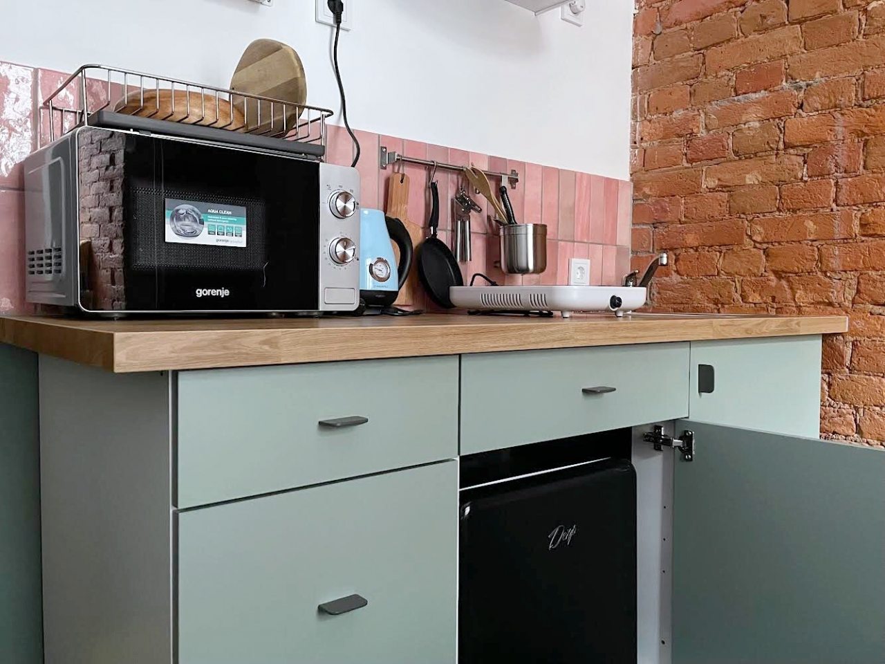 Студия с джакузи