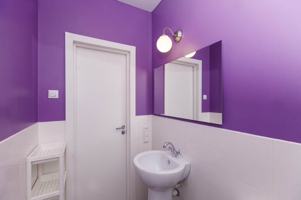 Шестиместный (Вид на реку, 2 этаж (Кровать в общем номере для мужчин и женщин)), Хостел Forever Young