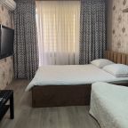 Апартаменты (СТАНЦИЯ, ул.Ленинского Комсомола д.24А, 4 этаж, балкон), Апартаменты Центр