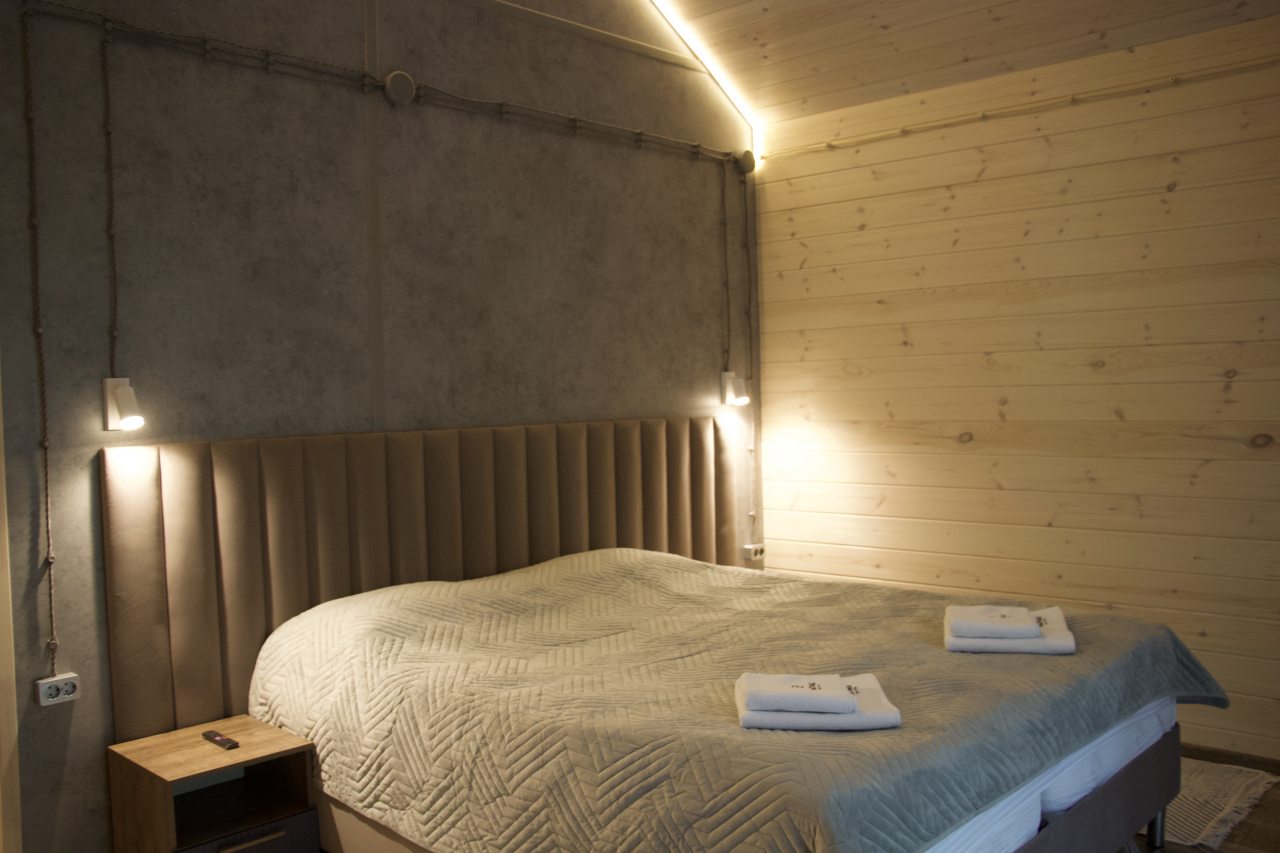 Дом (Однокомнатный Шале в лесу), База отдыха Чыгыш