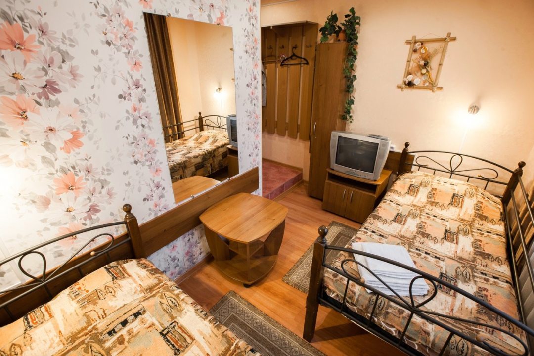 Двухместный (Стандартный номер с двумя односпальными кроватями) гостиницы Барабулька, Севастополь