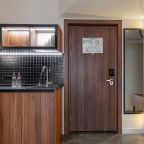 Люкс, Отель NewLiving Hotel