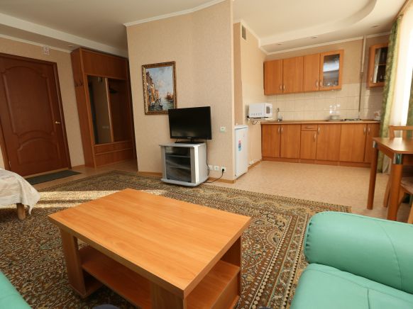 Фотография номера квартирного агентства Венеция