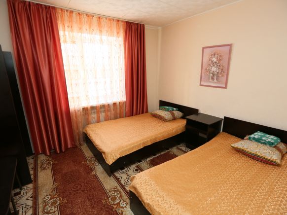 Фотография номера квартирного агентства Венеция