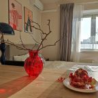 Студио (CHAIKA с видом на город), Апартаменты На Революции 52в APART59