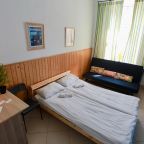 Трёхместный и более (Семейный номер), Хостел Bed&Bike Hostel