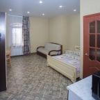 Апартаменты (Студия), Апарт-отель Шпиль-Менского