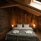 Люкс (DELUXE  Goat House), Загородный комплекс Farm & Village