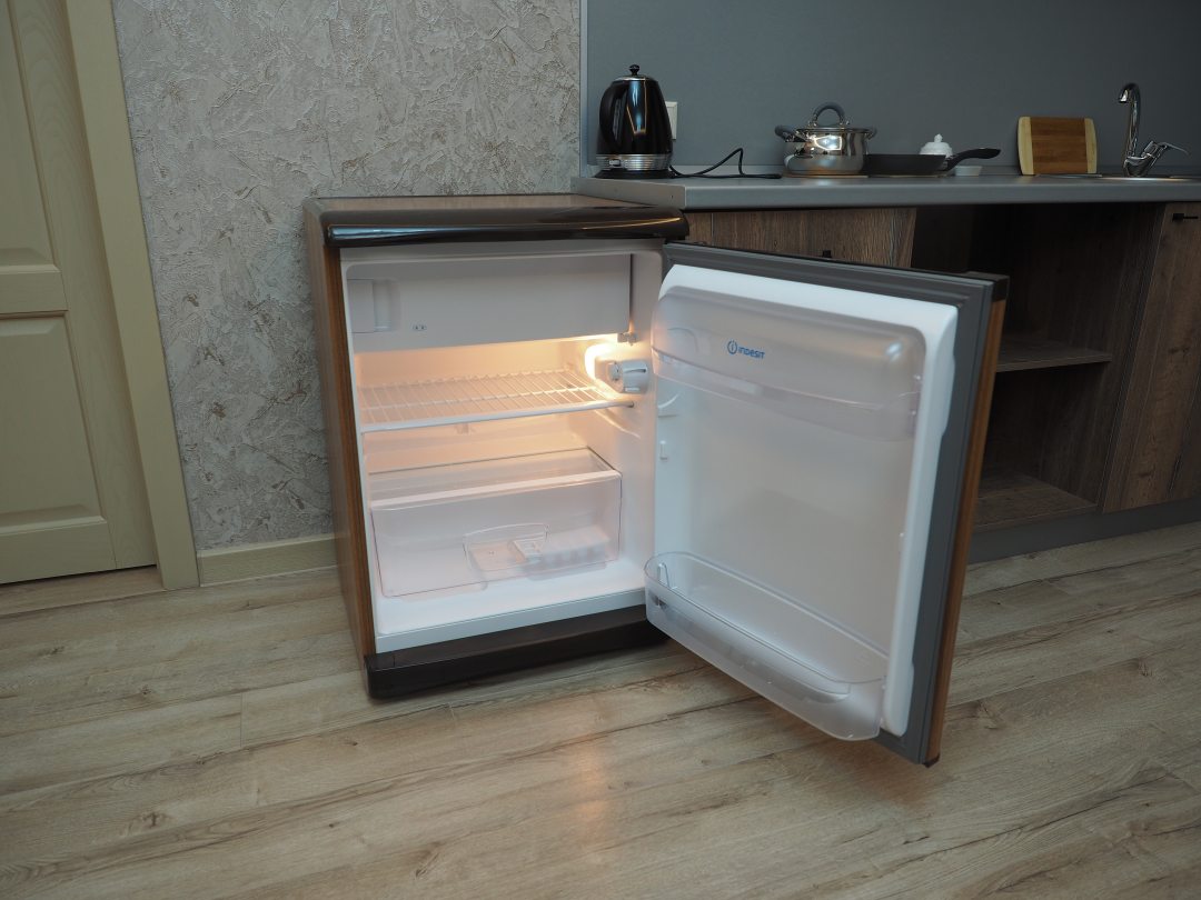 Холодильник, Апартаменты Чайка