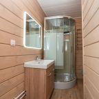 Дом (На воде с сауной), База отдыха Времена года