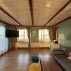 De Luxe (Номер Делюкс "Восток"), База отдыха Времена года