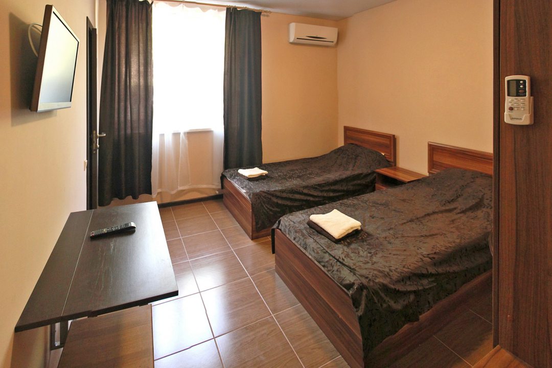Двухместный (Двухместный номер с раздельными кроватями) гостевого дома Медовик, Сукко