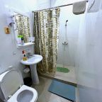 Шестиместный (Хостел 9), Гостиница Юганка