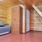 Двухкомнатный 4-х местный Домик Арабеска