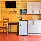 Двухкомнатный 4-х местный Домик Арабеска