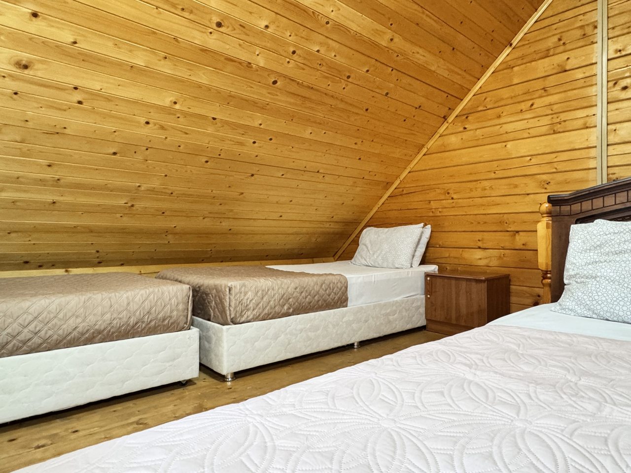 2-х комнатный 6-ти местный Домик Арабеска