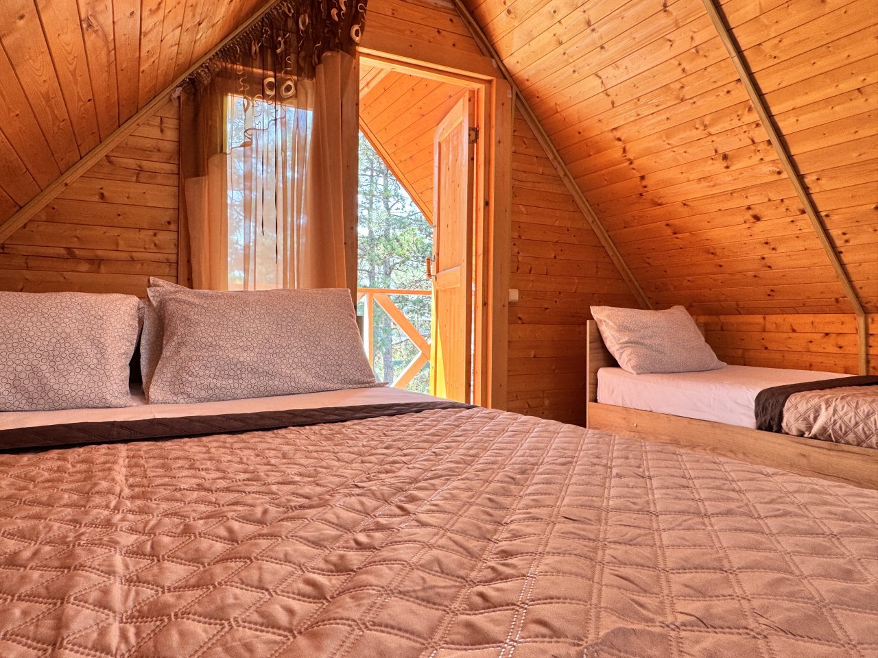 3-х комнатный 5-ти местный Домик с террасой и балконом