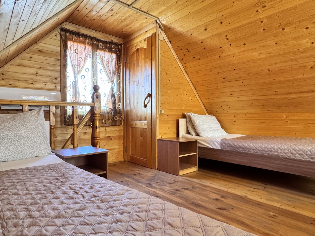 3-х комнатный 6-ти местный Домик Эко