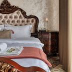 Люкс (С балконом), Отель Атлант