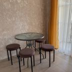 Апартаменты (На 4-х человек с балконом), Гостевой дом Мелис