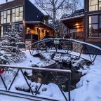 Своя ухоженная территория, Гостевой дом Гринч