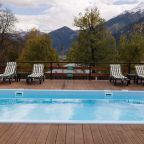 Бассейн с видом на горы, Гостевой дом Гринч