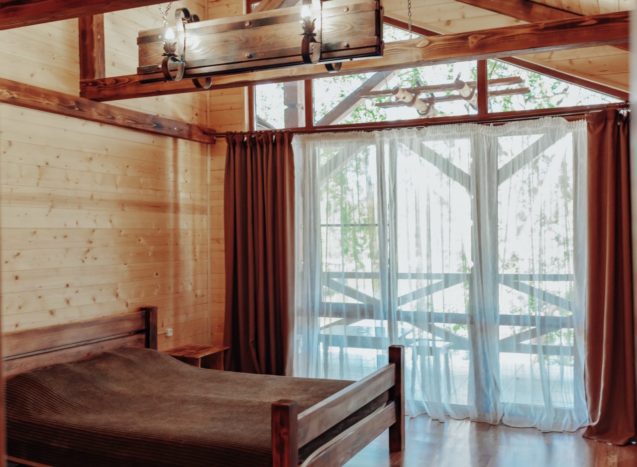 Двухместный (Двухэтажный шале, (второй этаж)), База отдыха Озеро Желаний