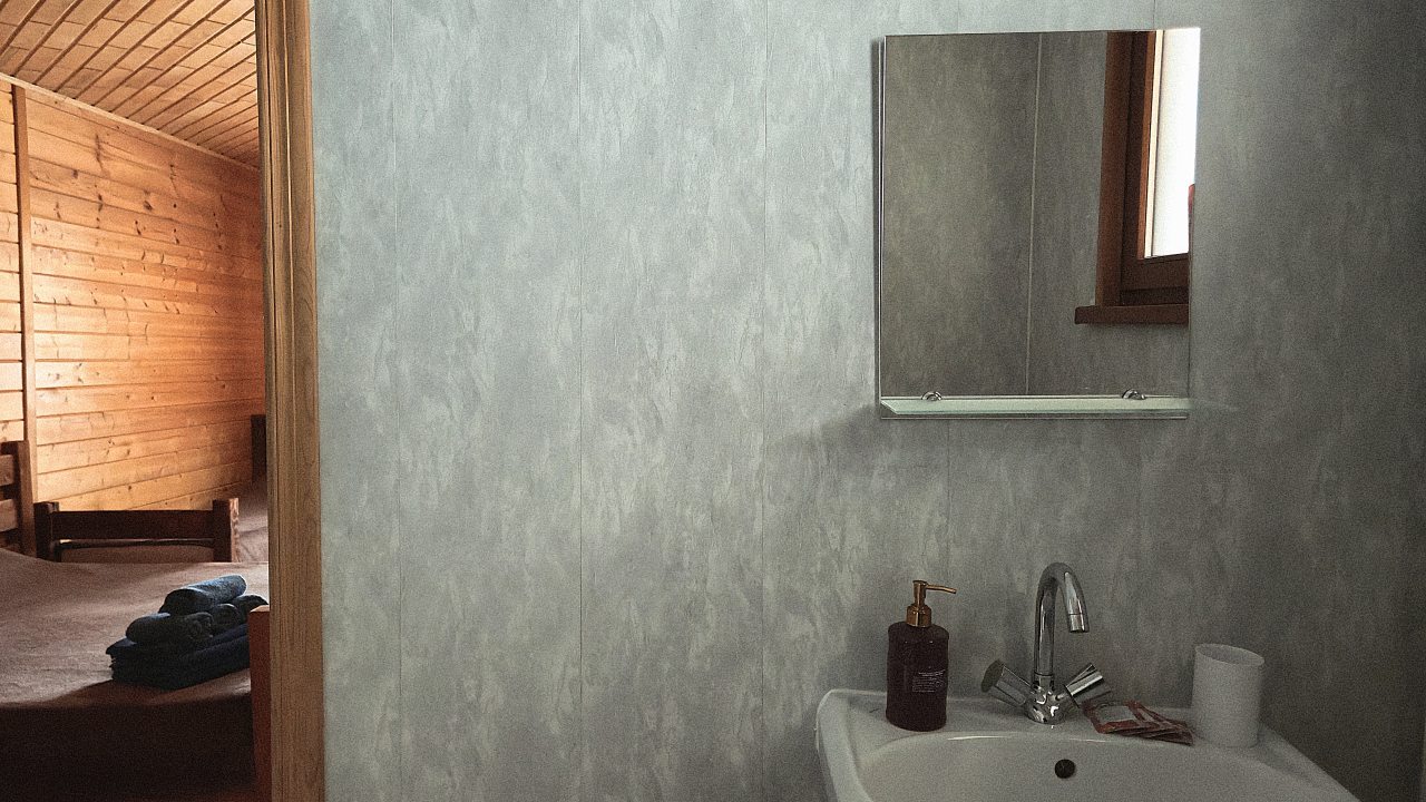 Четырехместный (Четырехместный в Доме на воде (Однокомнатный)), База отдыха Озеро Желаний