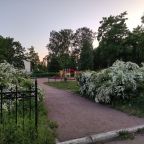 Сад, Гостиница СК Звенигородская