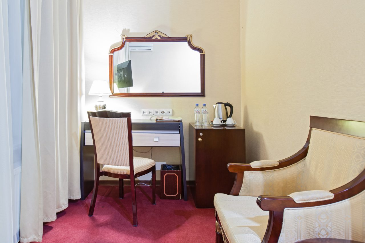 Двухместный (Стандартный номер, вид в холл отеля), Отель Мандарин