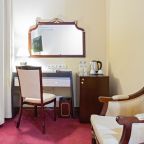 Двухместный (Стандартный номер, вид в холл отеля), Отель Мандарин