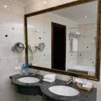 Двухместный (Делюкс с двумя раздельными кроватями), Отель Мандарин