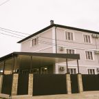 Автостоянка / Парковка, Гостевой дом Dinn House