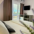 Двухместный (Комфорт с балконом), Гостевой дом Five story