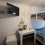 Трёхместный и более (Улучшенный номер в домике рыбака), База отдыха Серебряный Ключ