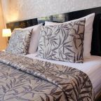 Апартаменты (Комфорт с балконом), Курортный отель На Тюльпанов 6