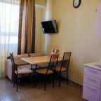 Апартаменты (С балконом), Курортный отель На Тюльпанов 6