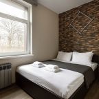 Трёхместный и более (Дизайн Апартамент с балконом), Апартаменты АпартПейдж Елагин