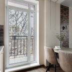 Трёхместный и более (Дизайн Апартамент с балконом), Апартаменты АпартПейдж Елагин