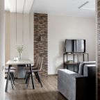 Трёхместный и более (Дизайн Апартамент с балконом), Апартаменты АпартПейдж Елагин