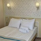 Двухместный номер с большой кроватью