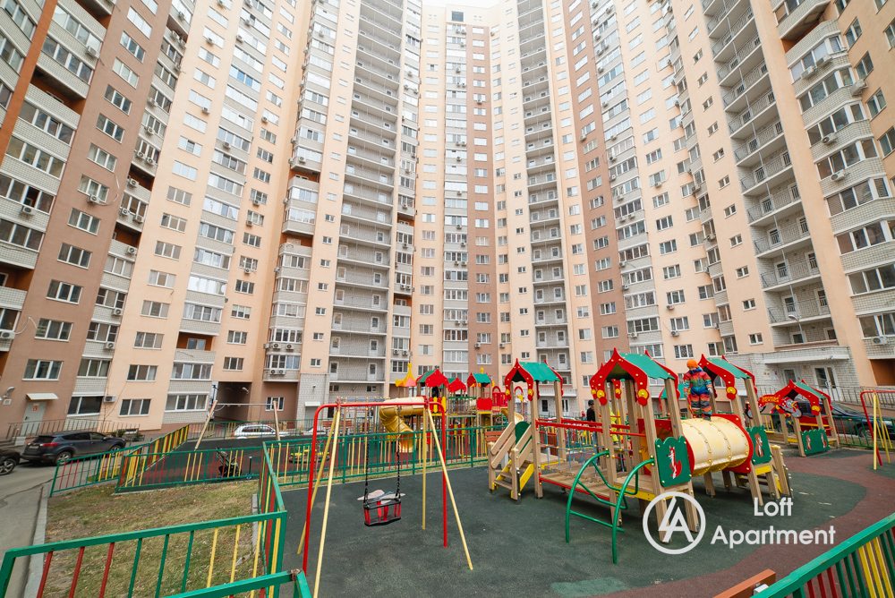 Детская площадка, Апартаменты Loft Apartment/30A Lunnaya 10