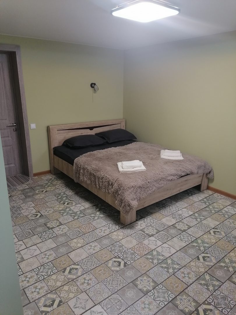 Двухместный (Двухместный стандарт с одной двуспальной кроватью) гостевого дома Купец, Суздаль