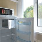 Холодильник, Апартаменты Студия в курортной зоне ленина 8 кв 206