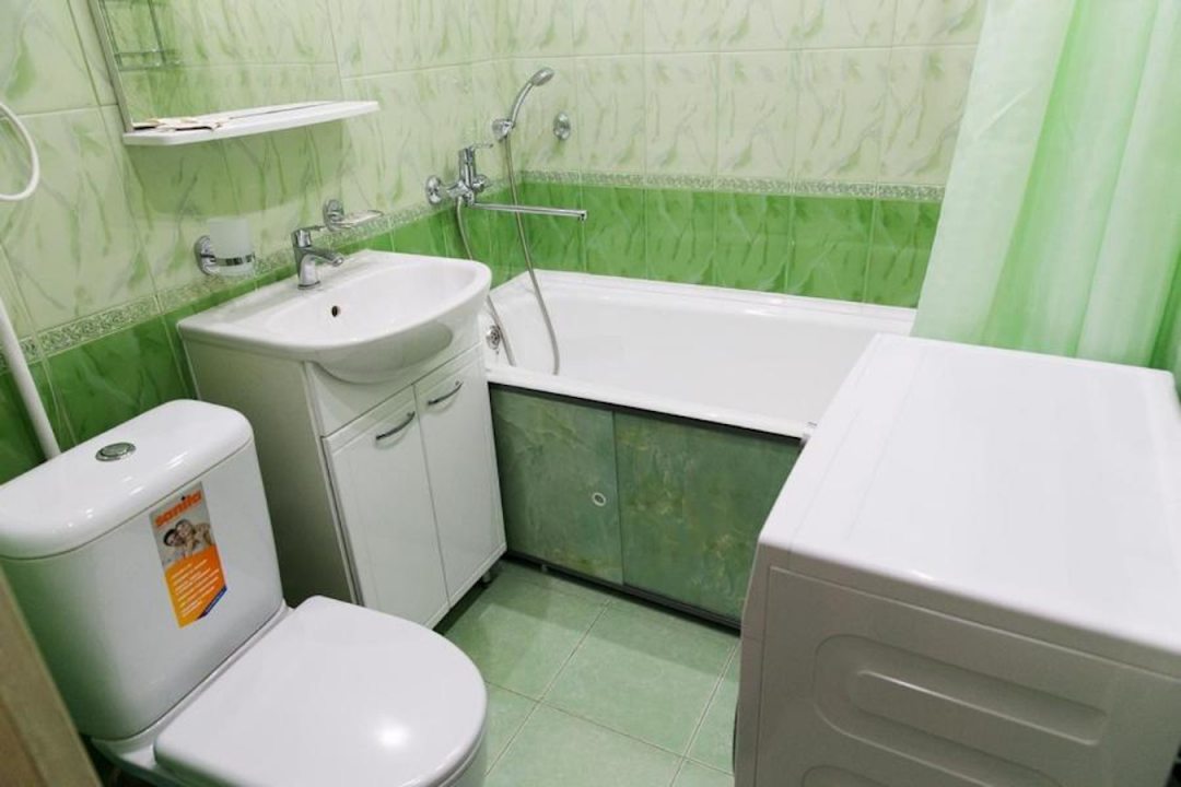 Собственная ванная комната, Апартаменты Комфорт центр на Коминтерна 22