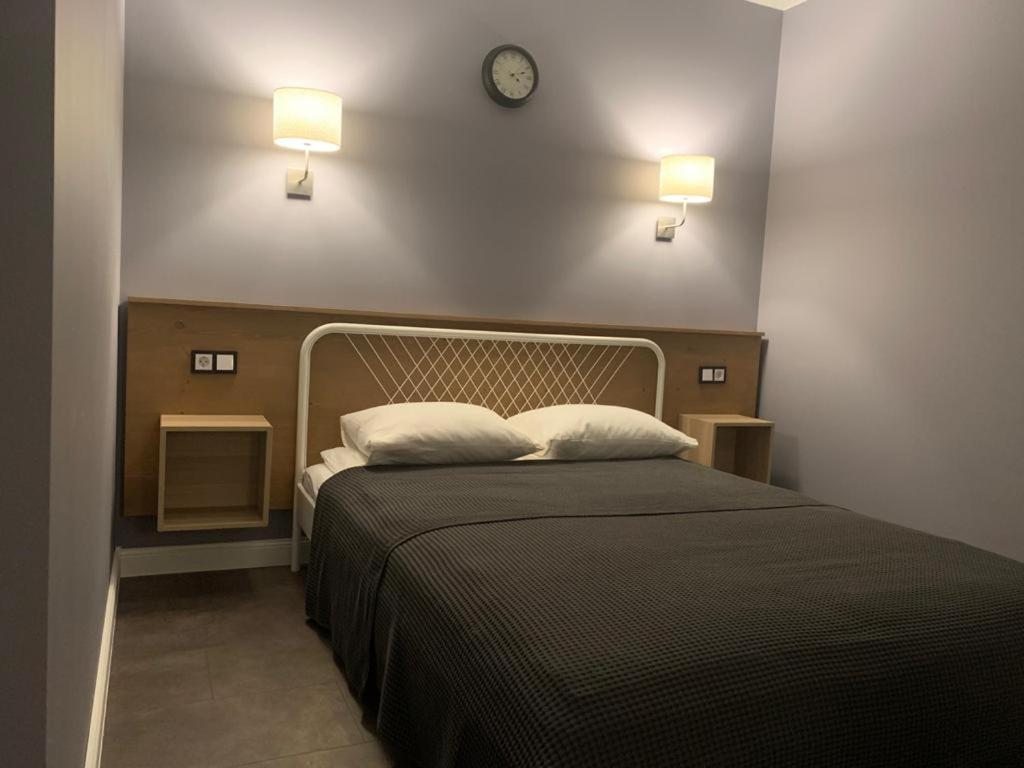 Двухместный (Стандартный двухместный номер с большой кроватью) мини-отеля Скандинавия, Кандалакша