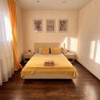 Апартаменты (№2), Гостевой дом У метро Суконная Слобода